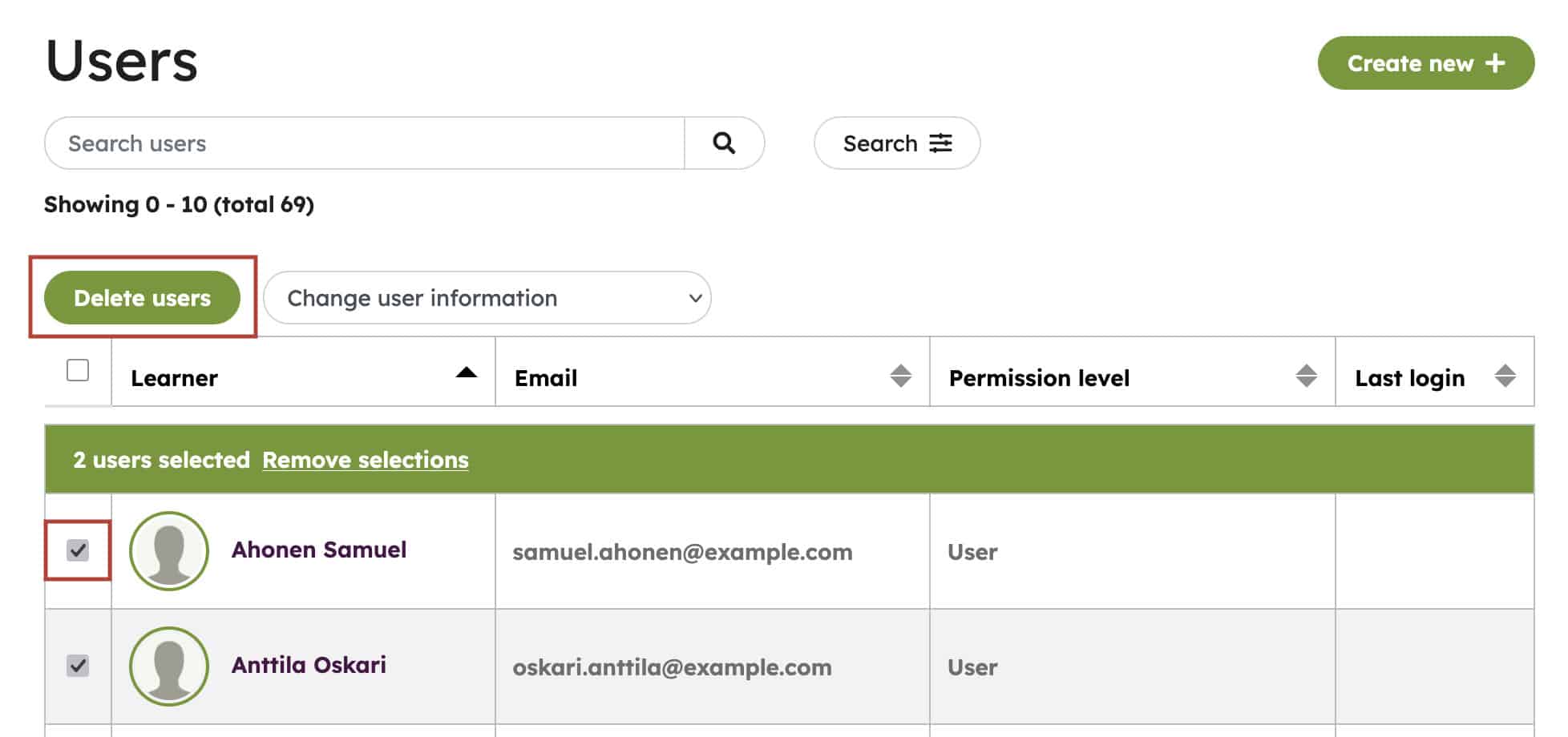 User list showing options for selecting multiple users and deleting them using the Delete users function.